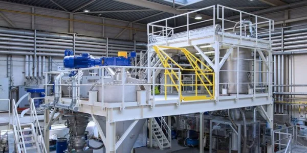 Technikum für Versuche zur Pulver- und Schüttgutverarbeitung